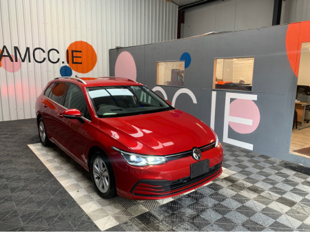 2022 Volkswagen Golf VW Golf Estate Automatic eTSI Active Tech Package / 29k KMs / Golf Estate Automatic