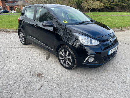 2017 Hyundai i10 PREMIUM 4DR