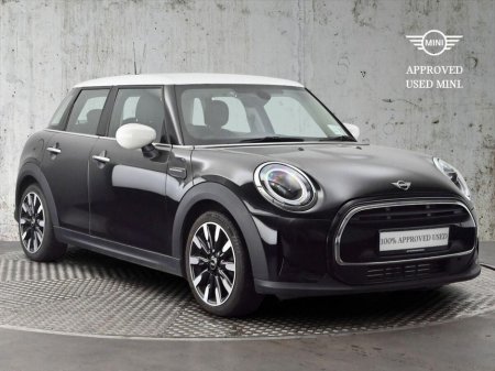 2022 MINI Hatch 5-Door Cooper Classic €26,900