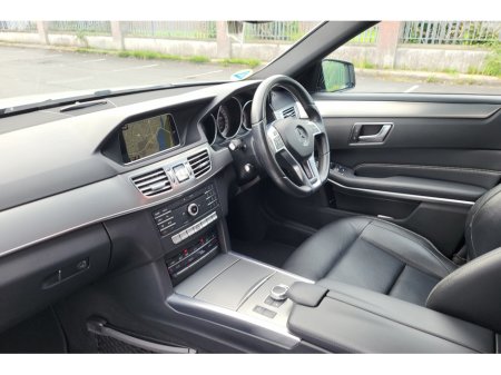2016 Mercedes-Benz E Class 220 BLUETEC AMG NIGHT EDITION *** Sat Nav / Comprehensive History / Reversing Camera *** €18,900