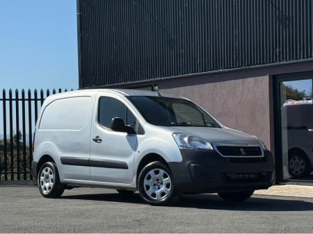 2016 Peugeot Partner 2016 Peugeot Partner 1.6 HDI 625 PROFESSIONAL