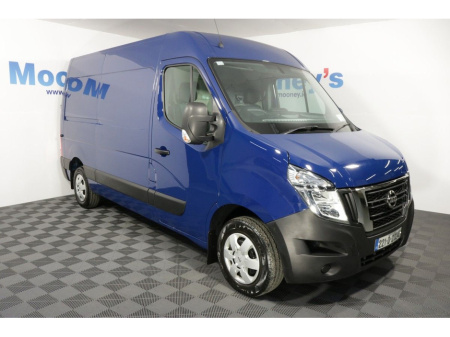 2022 Nissan Interstar COMMERCIAL VAN - 2.3L DIESEL WOOD PANNELED- €22995 INCL VAT