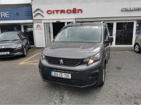 2020 Peugeot Partner ACTIVE 1.5 BLUE HDI 10 100 6.2 3                ///  LOVELY VAN IN PLATINUM GREY COMES WITH ROOF BARS AND SIDE BARS  // €14,999