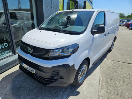 2025 Opel Vivaro  €26,950