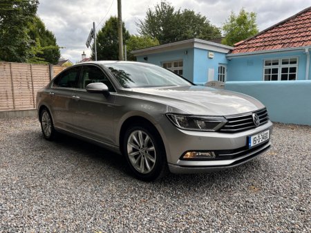 2015 Volkswagen Passat 2.0 TDI - HIGHLINE - AUTO - NEW NCT '27 - 2 KEYS €12,900