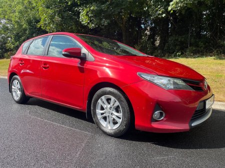 2013 Toyota Auris