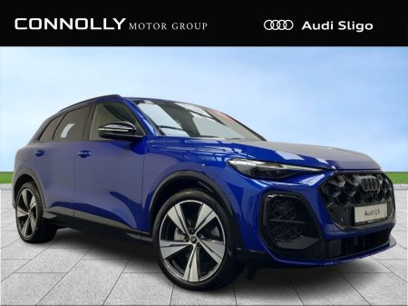 2025 Audi Q5 2.0TDI 204HP quattro S Line Auto - Huge Spec - Tech Plus Pack - Air Suspension - DEMO - Was €115k -