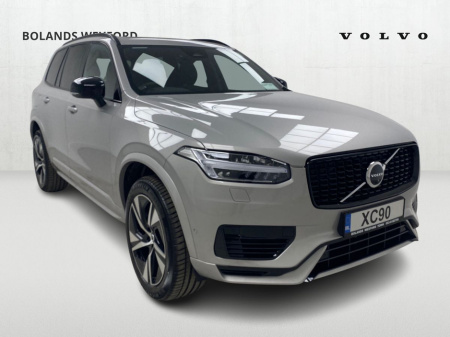 2024 Volvo XC90 T8 Recharge PHEV Plus Dark