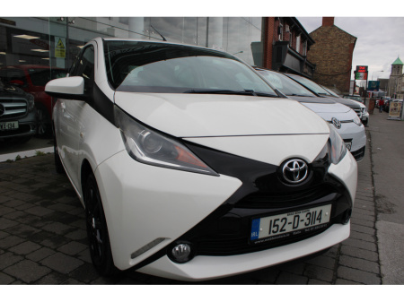 2015 Toyota Aygo 1.0 5DR X-PLAY S 4DR €7,950