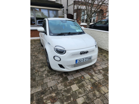 2021 Fiat 500e PASSION Model// HIGH SPEC // STUNNING CAR//