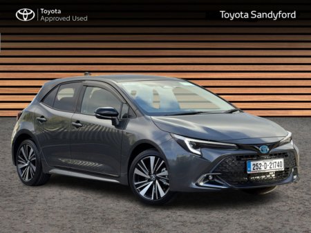 2025 Toyota Corolla ZERO MILEAGE - SAVE THOUSANDS* FULL WARRANTY & 3 YEARS FREE SERVICING ON THIS CAR! €36,945