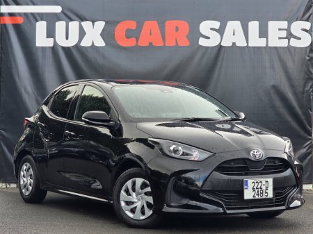 2022 Toyota Yaris 