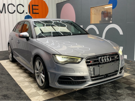 2016 Audi S3 SPORTBACK / 34k KMs / Reverse Camera, Adaptive Cruise Control & More