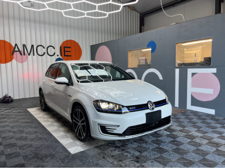 2017 Volkswagen Golf ONLY €19950! GOLF GTE AUTOMATIC / 51k KMs / REVERSE CAMERA , ADAPTIVE CRUISE & MORE