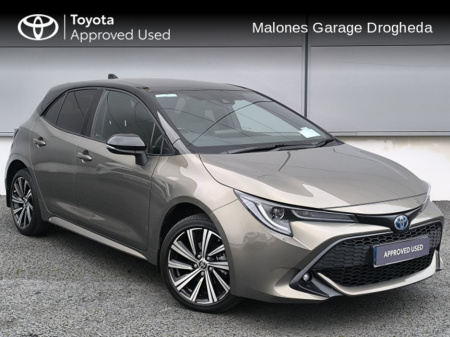 2023 Toyota Corolla 1.8 Hybrid Luna Sport Call Now: 041 980 2420 €32,950