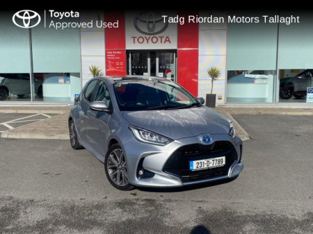 2023 Toyota Yaris 1.5 HYBRID PLATINUM €26,950
