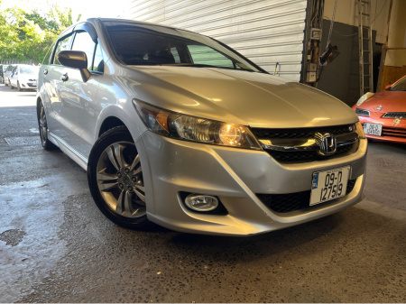 2009 Honda Stream RN6 5DR CVT 1.8 €3,995
