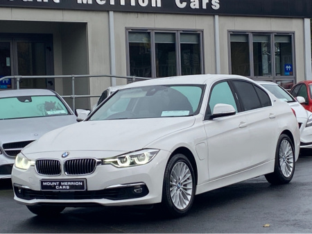 2017 BMW 3 Series 330e 'Luxury' Spec