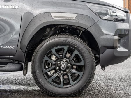 2025 Toyota Hilux 2 8D4D INV X *252 Reg - delivery mileage*