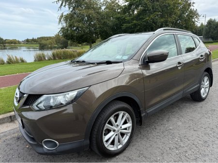 2016 Nissan Qashqai LOW MILEAGE HIGH PEC WITH PAN ROOF €11,990
