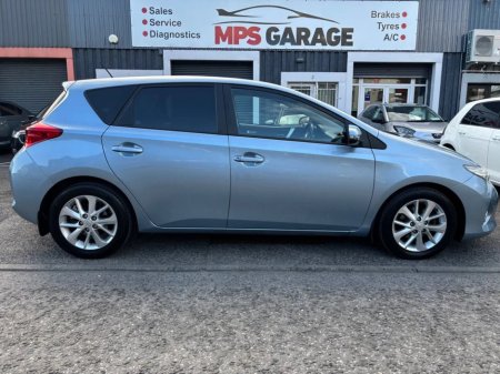 2014 Toyota Auris 