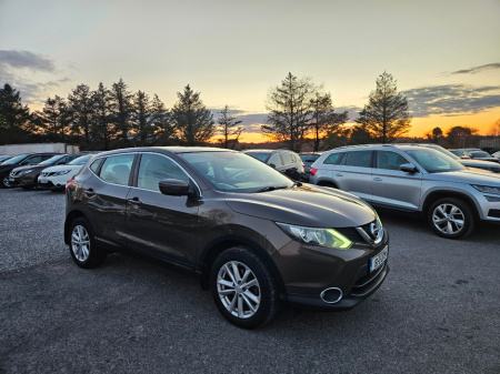 2015 Nissan Qashqai 1.5 DSL SV €12,500