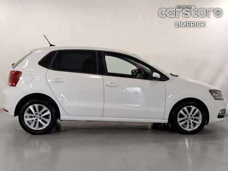2017 Volkswagen Polo 1.2 TSI AUTO €15,888