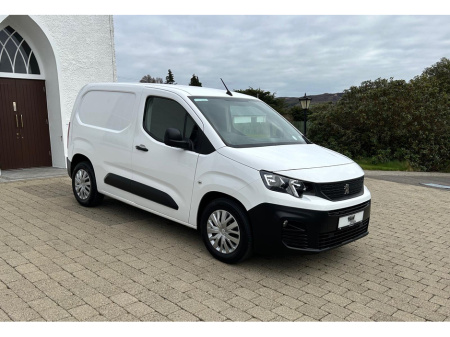 2019 Peugeot Partner GRIP L1 BLUE HDI 5DR