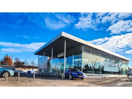 2021 Volkswagen ID.3 Family 145HP 58kWh, Pan Roof , 2 Tone