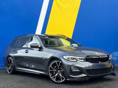 2022 BMW 3 Series 330e M-SPORT COMPETITION PACK 2.0 HYBRID // NEW 20