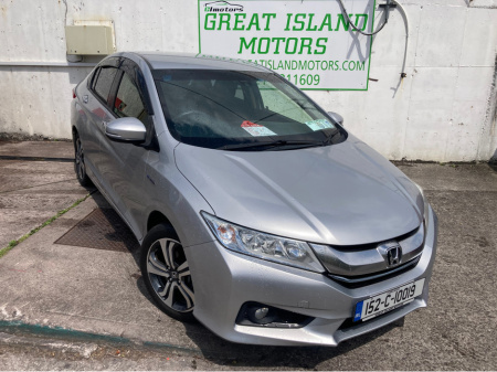 2015 Honda Grace DAA-GM4 €13,750