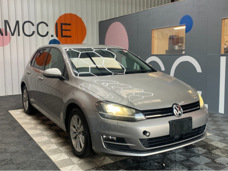 2015 Volkswagen Golf TSI COMFORT LINE / 107k KMs / Automatic / Adaptive Cruise & Reverse Camera