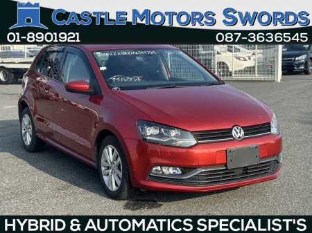 2017 Volkswagen Polo VW Polo in metallic Wine with only 49k on it , Comfortline pack ,