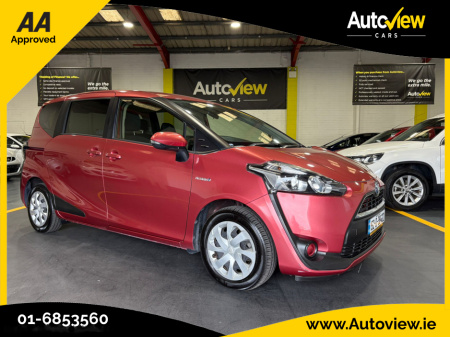 2015 Toyota Sienta 7 Seats 1.5 Self-Charging Hybrid. AA APPROVED //  FINANCE & NATIONWIDE DELIVERY AVAILABLE // SIMI DEALER €10,995