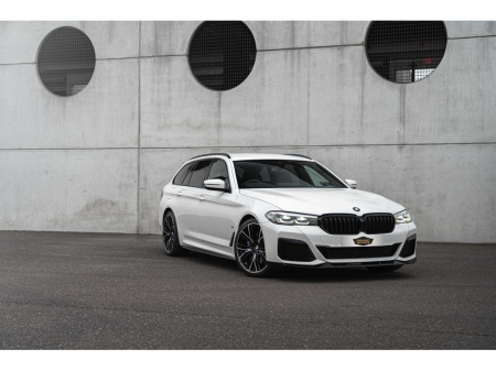 2021 BMW 5 Series M-SPORT WITH PERFOMANCE AUTO ALPINE WHITE €39,950