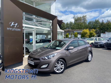 2015 Hyundai i30 1.6 DSL Deluxe 4DR €10,995