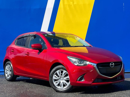 2017 Mazda Demio SKYACTIV 1.3 AUTO // HEATED SEATS // BLUETOOTH MUSIC // CLIMATE CONTROL