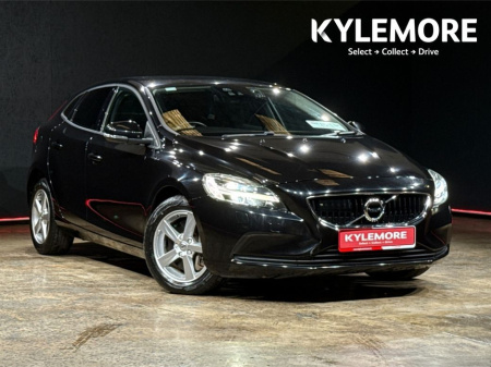 2017 Volvo V40 1.5 AUTOMATIC - UPGRADED ALLOYS - REVERSE CAMERA/PARKING RADAR
