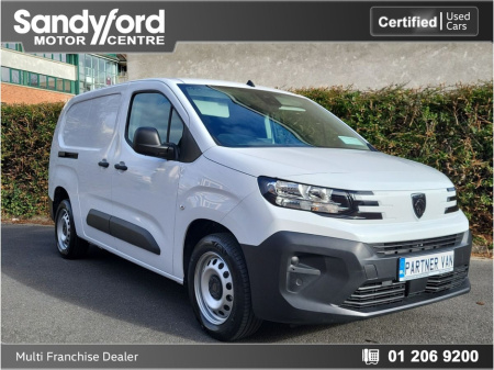 2025 Peugeot Partner L2 1.5 100 BHP €25,240