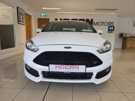 2016 Ford Focus ST2 2.0 250PS 5DR H/B €19,950