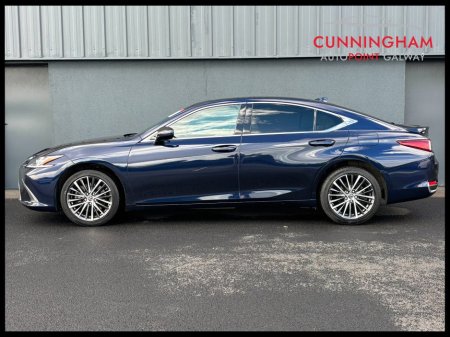 2024 Lexus ES 300 H Premium Edition €49,990