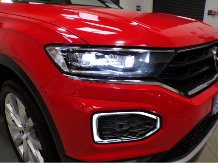 2020 Volkswagen T-Roc **AUTO**ONLY 41,000 MILES**2.0TDI VOLKWAGEN T-ROC SPORT**APPLE-CARPLAY**VIRTUAL COCKPIT**FANTASTIC CONDITION**BLACK ROOF**FULL SAFETY PACK**ACTIVE BRAKING SYSTEM**BLIND-SPOT ASSIST**LANE ASSIST**C €23,900