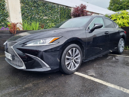 2020 Lexus ES 300 H HYBRID AUTO / EXECUTIVE HIGH SPEC / FULL LEXUS SERVICE HISTORY / TAX €200 €34,950