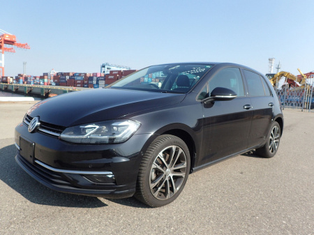 2020 Volkswagen Golf 2.0 TDI COMFORTLINE PREMIEM PLUS // VIRTUAL DASH // APPLE CARPLAY // ANDROID AUTO // SATNAV // MATRIX HEADLIGHTS // UPGRADED GTD SPORT ALLOYS // IMMACULATE EXAMPLE MUST BE SEEN