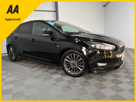 2017 Ford Focus ST Line 120 Bhp Automatic €12,950