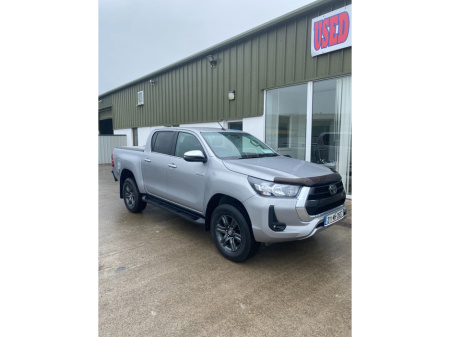 2021 Toyota Hilux 2.8 DOUBLE CAB SR5 4DR