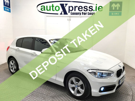 2016 BMW 1 Series 118i 1.5 Sport Automatic, Reverse camera