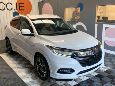 2020 Honda Vezel Honda Vezel 1.5 Hybrid / Honda Sensing / Heated Seats / Honda Vezel Automatic