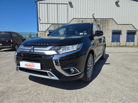 2021 Mitsubishi Outlander 2.4 DYNAMICS PHEV 221
