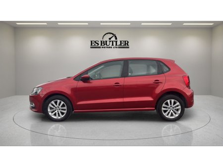 2016 Volkswagen Polo  €12,900